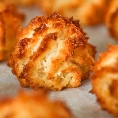 Indv. BAYAMESA Coco Macaroon Wraped (24pcs/bucket)